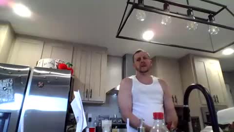 Val online show from April 6, 1:23 pm