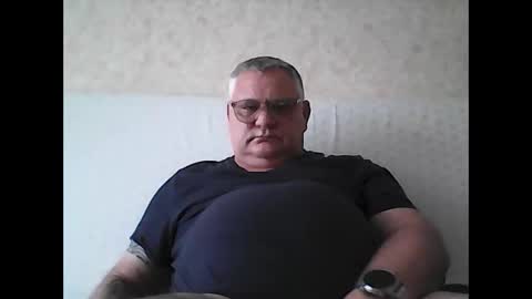 Snapshot of thierrysymp chatting on October 21, 3:59 pm Thierrysymp online show from October 21, 3:59 pm