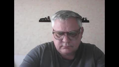 Snapshot of thierrysymp chatting on March 10, 4:35 pm Thierrysymp online show from March 10, 4:35 pm