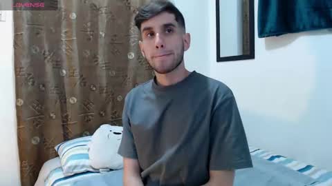 Thiiago online show from October 3, 11:32 pm