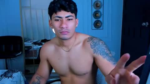 MICHAEL AND CRISS online show from October 13, 12:55 pm