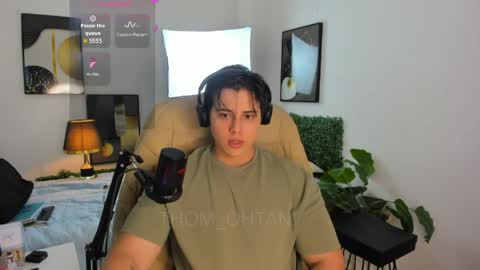 thom_ohtani online show from April 3, 1:35 am