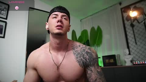 Thomas Falcon online show from March 2, 11:56 pm