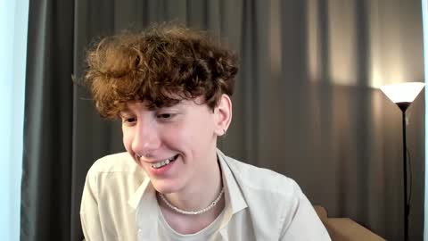 Thomas online show from March 11, 2:32 am