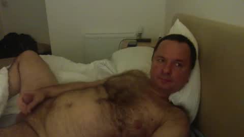 Tom online show from April 13, 9:59 pm