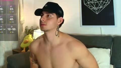 thomylov online show from August 4, 1:44 am