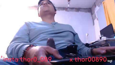thor0200 online show from September 30, 3:34 am