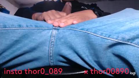 thor0200 online show from November 11, 6:07 am