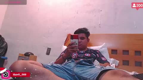 thor0200 online show from December 12, 10:09 pm