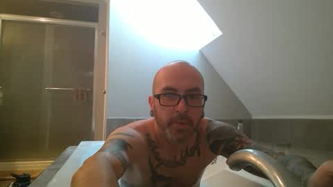 thor1892 online show from March 12, 5:38 pm