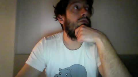 Snapshot of throatdom4u chatting on February 24, 11:52 pm ThroatDom4U online show from February 24, 11:52 pm