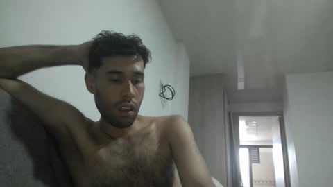 Snapshot of throwawayyourgun chatting on September 25, 6:29 pm Luka online show from September 25, 6:29 pm