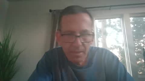 JustMe online show from February 17, 10:25 pm