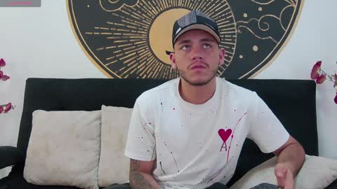 Tiger online show from December 30, 2:19 pm