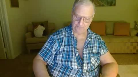 timealone120000 online show from March 8, 1:47 am