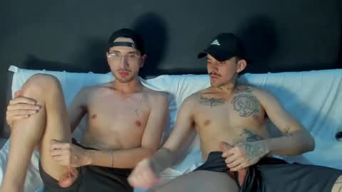 wanna play bareback uncut colombian couple new twink bbk online show from May 11, 2:02 am