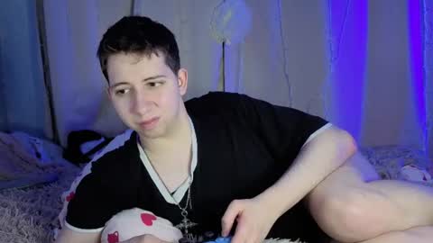 Timothy Fox online show from June 16, 10:45 pm