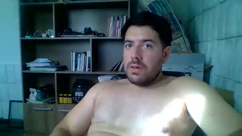 tinybenji9393 online show from February 16, 8:07 pm