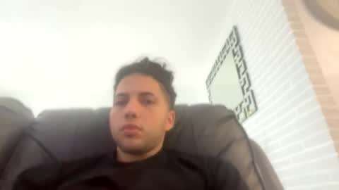 titto213 online show from February 17, 5:32 pm