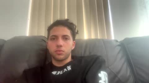 titto213 online show from January 2, 7:51 pm