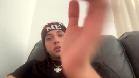 titto213 online show from December 2, 9:15 pm