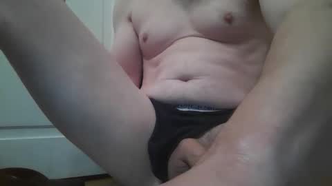 tittyzandbeer online show from April 28, 9:03 am