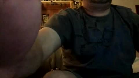 Snapshot of tjo01 chatting on September 20, 8:58 am tjo01 online show from September 20, 8:58 am