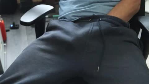 toarte online show from October 18, 1:27 pm