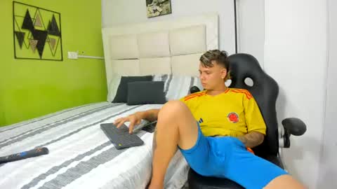 TOBBY online show from July 8, 1:20 am