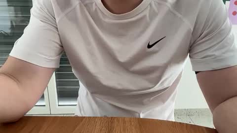 tobsen80 online show from April 20, 11:46 am