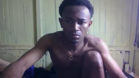 Snapshot of todricoo chatting on October 8, 8:51 am todricoo online show from October 8, 8:51 am