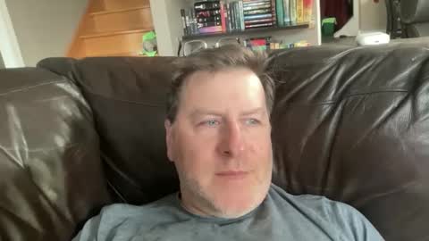 Snapshot of toggaman chatting on March 5, 5:39 pm Joshua1983 online show from March 5, 5:39 pm