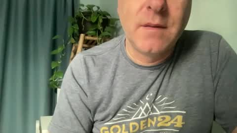 Snapshot of toggaman chatting on January 1, 6:27 pm Joshua1983 online show from January 1, 6:27 pm