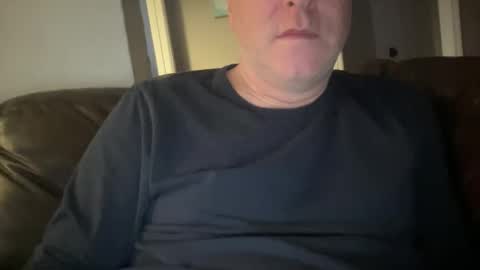 Snapshot of toggaman chatting on December 17, 4:00 pm Joshua1983 online show from December 17, 4:00 pm