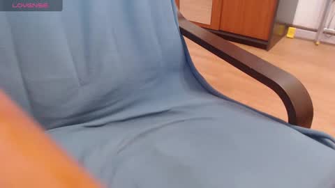 tokensnone online show from February 20, 8:14 pm