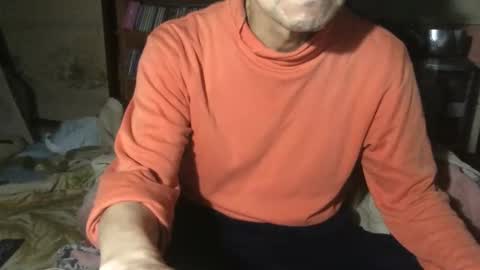 small man online show from November 30, 5:59 pm