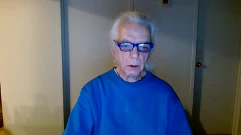 tom112292014 online show from February 8, 10:18 am