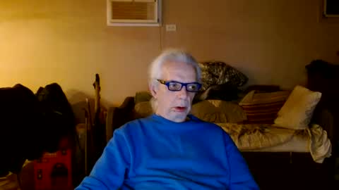 tom112292014 online show from February 5, 4:37 am