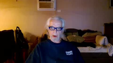 tom112292014 online show from December 14, 2:01 am