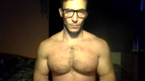 tom90ukx online show from December 17, 8:21 am