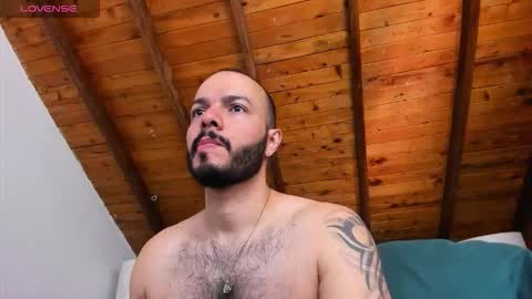 Snapshot of tom_bailey_ chatting on September 10, 12:26 pm online show from September 10, 12:26 pm