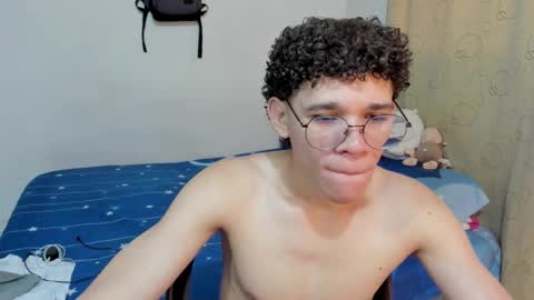 Tom Blue online show from October 20, 1:59 pm