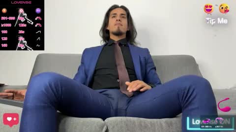 TOM online show from September 12, 9:59 pm