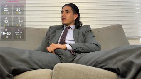 TOM online show from February 5, 7:31 pm