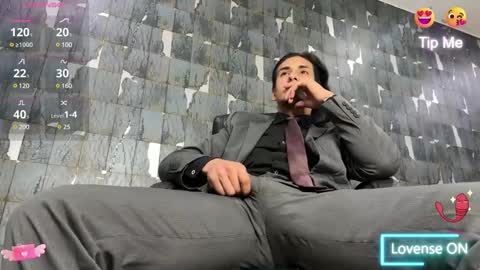 TOM online show from March 3, 8:56 am