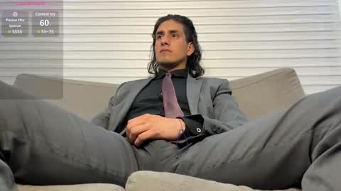 TOM online show from February 12, 12:37 am