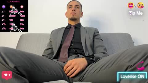 TOM online show from January 5, 6:33 pm