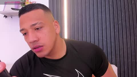 Tom muscle1 online show from September 30, 12:31 pm