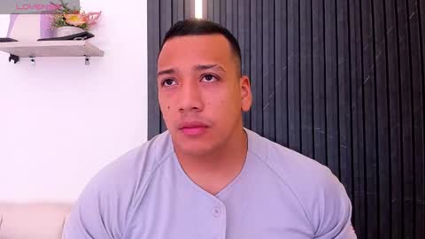 Tom muscle1 online show from October 14, 11:50 am