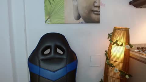 Tom muscle1 online show from December 9, 11:58 am